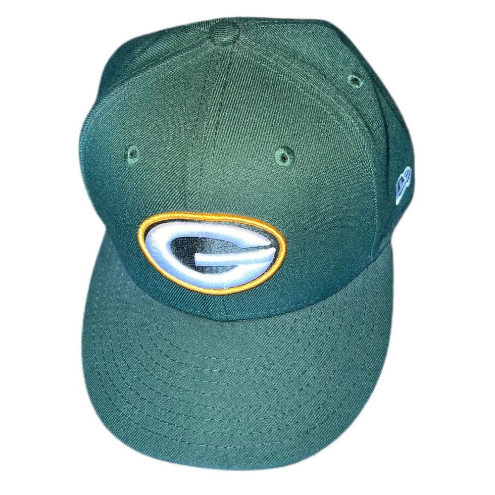 Green Bay Packers New Era 9FIFTY NFL Adjustable Green Strap Back Cap Football